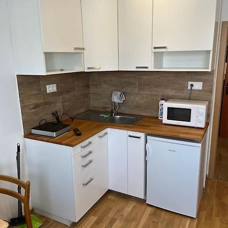 Brand New Apartment In The Heart Of Bratislava Exterior foto